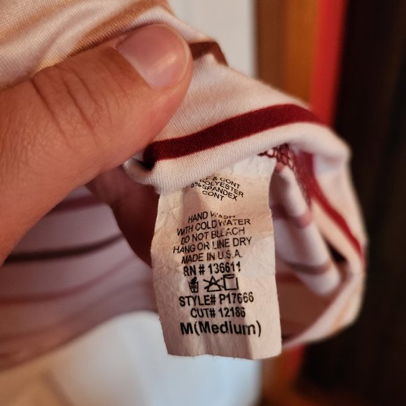 Pulse Boutique Pullover - Picture 2 of 3